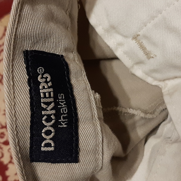 Dockers mens casual pants. - Picture 3 of 4
